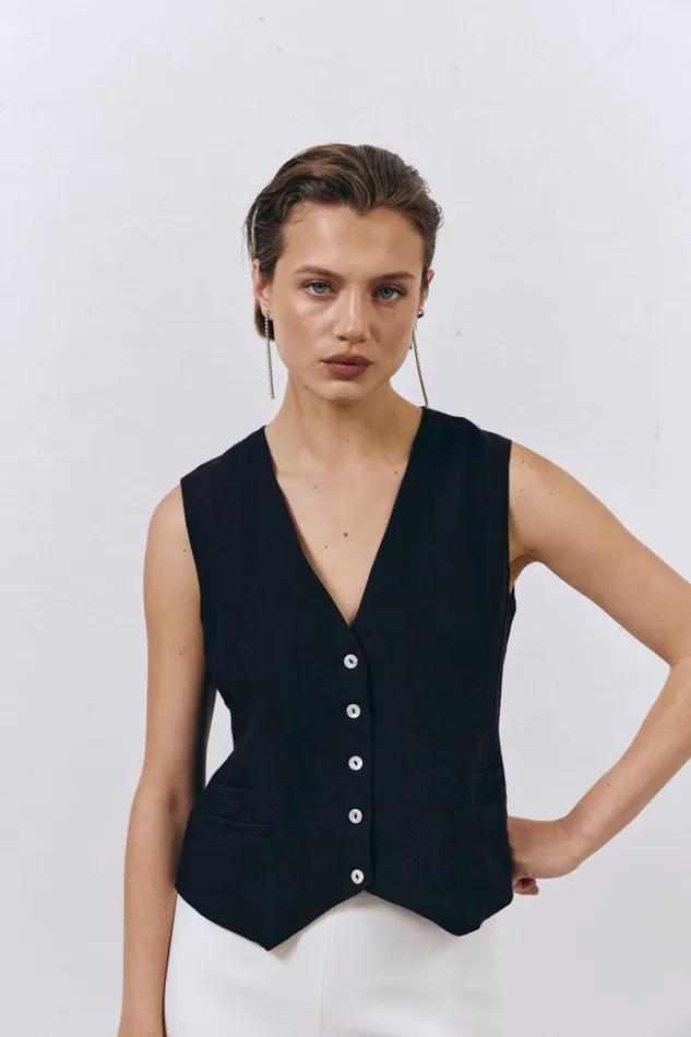 VRG GRL Vests Italian Streets Linen Vest Black 8211 Women