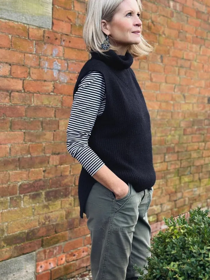 White Stuff KNITWEAR TRIXIE TANK French Navy 8211 Women White Stuff KNITWEAR TRIXIE TANK French Navy 8211 Women