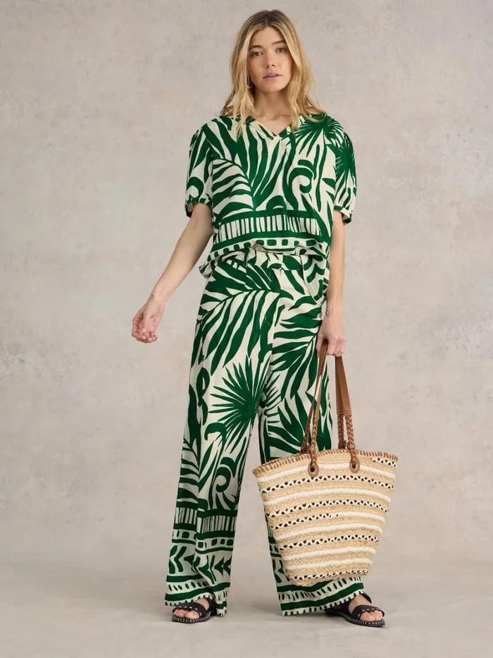 White Stuff SHIRTS and BLOUSES Elisa Eco Vero Top Green Print 8211 Women