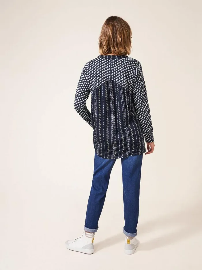 White Stuff SHIRTS and BLOUSES Tammy Textured Tunic Navy Multi 8211 Women White Stuff SHIRTS and BLOUSES Tammy Textured Tunic Navy Multi 8211 Women