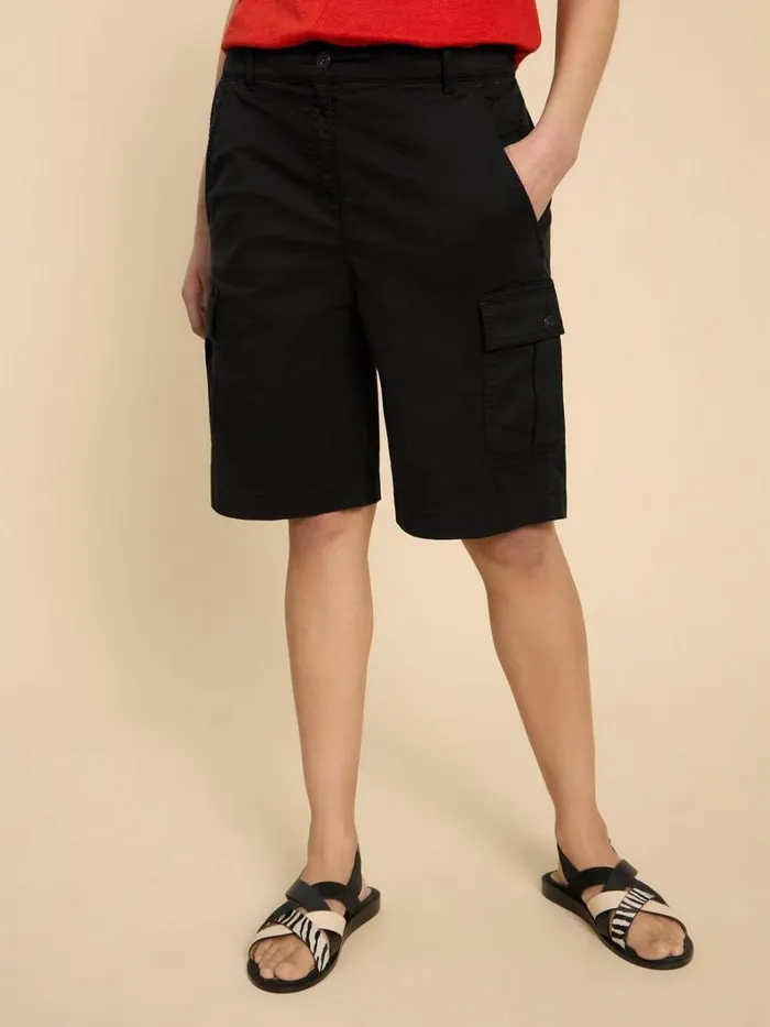 White Stuff SHORTS Everleigh Cargo Shorts Pure Black 8211 Women White Stuff SHORTS Everleigh Cargo Shorts Pure Black 8211 Women