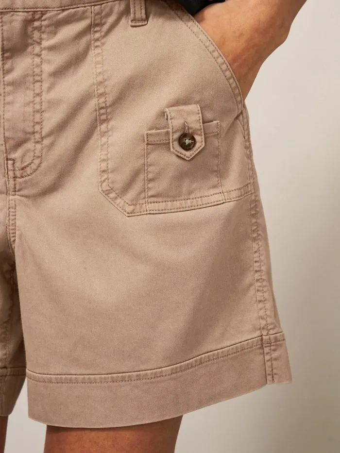 White Stuff SHORTS Mollie Combat Shorts Dark Natural 8211 Women