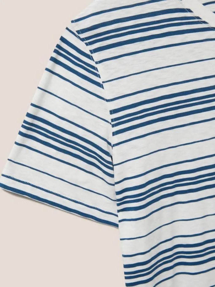 White Stuff TSHIRTS Abersoch Stripe SS Tee Natural White 8211 Men White Stuff TSHIRTS Abersoch Stripe SS Tee Natural White 8211 Men
