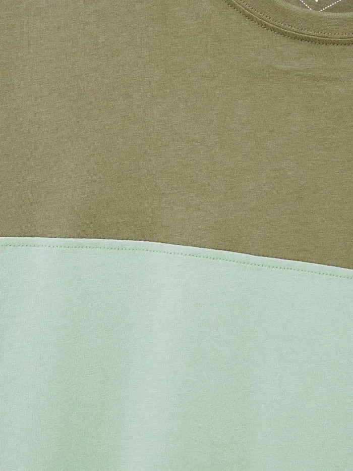 White Stuff TSHIRTS Linwood Colourblock SS Tee Dusty Green 8211 Men White Stuff TSHIRTS Linwood Colourblock SS Tee Dusty Green 8211 Men