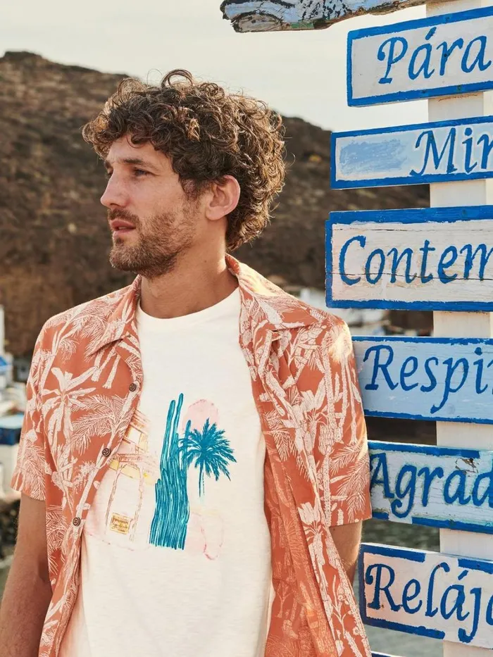 White Stuff TSHIRTS Morocco Graphic Tee White Print 8211 Men White Stuff TSHIRTS Morocco Graphic Tee White Print 8211 Men