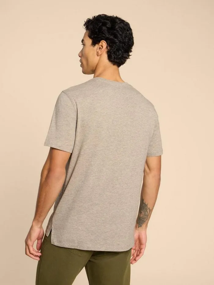 White Stuff TSHIRTS Scaling Waves Graphic Tee Grey Print 8211 Men White Stuff TSHIRTS Scaling Waves Graphic Tee Grey Print 8211 Men