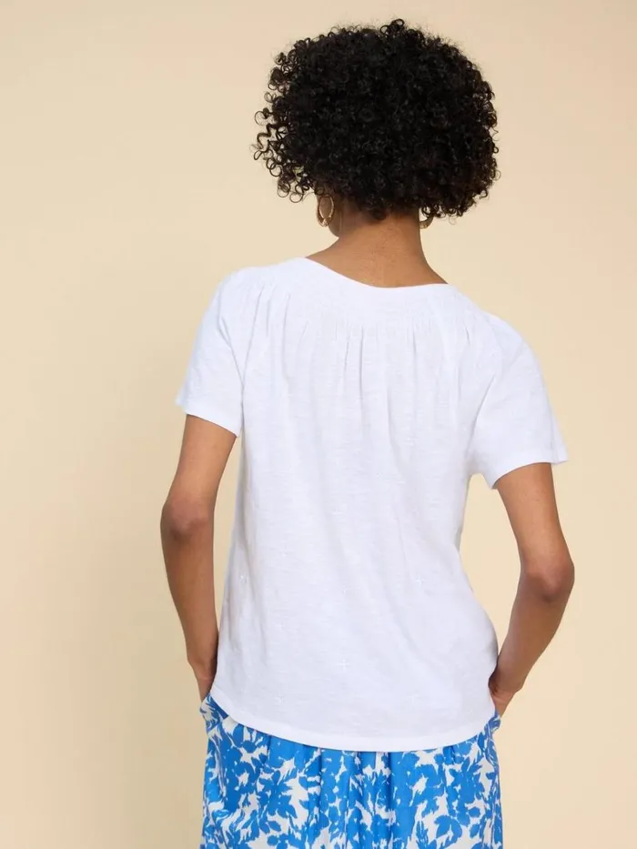 White Stuff TOPS and TEES LUELLA NOTCH NECK EMB TOP Brilliant White 8211 Women White Stuff TOPS and TEES LUELLA NOTCH NECK EMB TOP Brilliant White 8211 Women