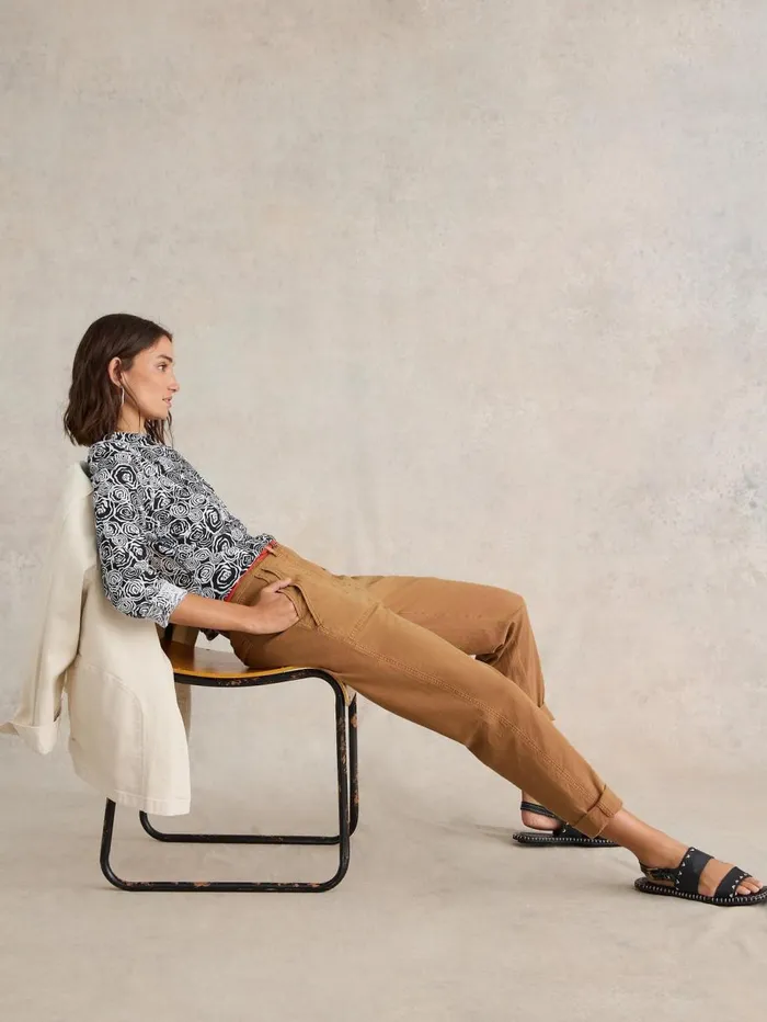 White Stuff TROUSERS Twister Chino Mid Tan 8211 Women White Stuff TROUSERS Twister Chino Mid Tan 8211 Women