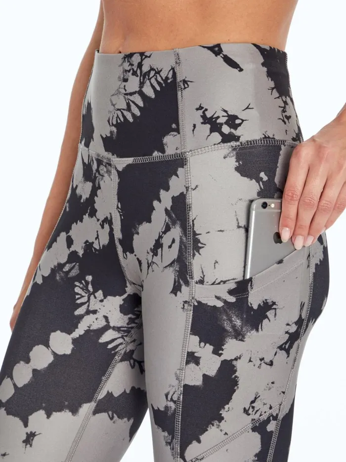 Women Bottoms Jessica Simpson Tummy Control Capri In Quite Shade Ocean Tie Dye Quite Shade Ocean Tie Dye