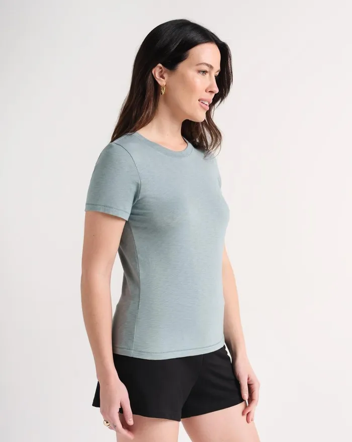 Women CLOUD JERSEY TEE Trooper TravisMathew Tees