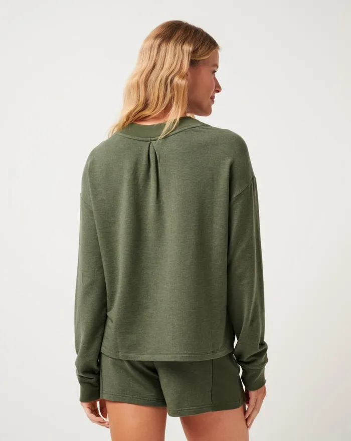 Women CLOUD TERRY PULLOVER Heather Clover TravisMathew Hoodies and Pullovers