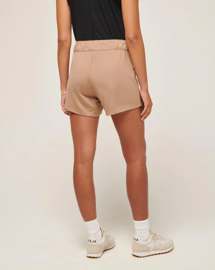 Women FRIDAY PONTE POCKET SHORT Natural TravisMathew Shorts