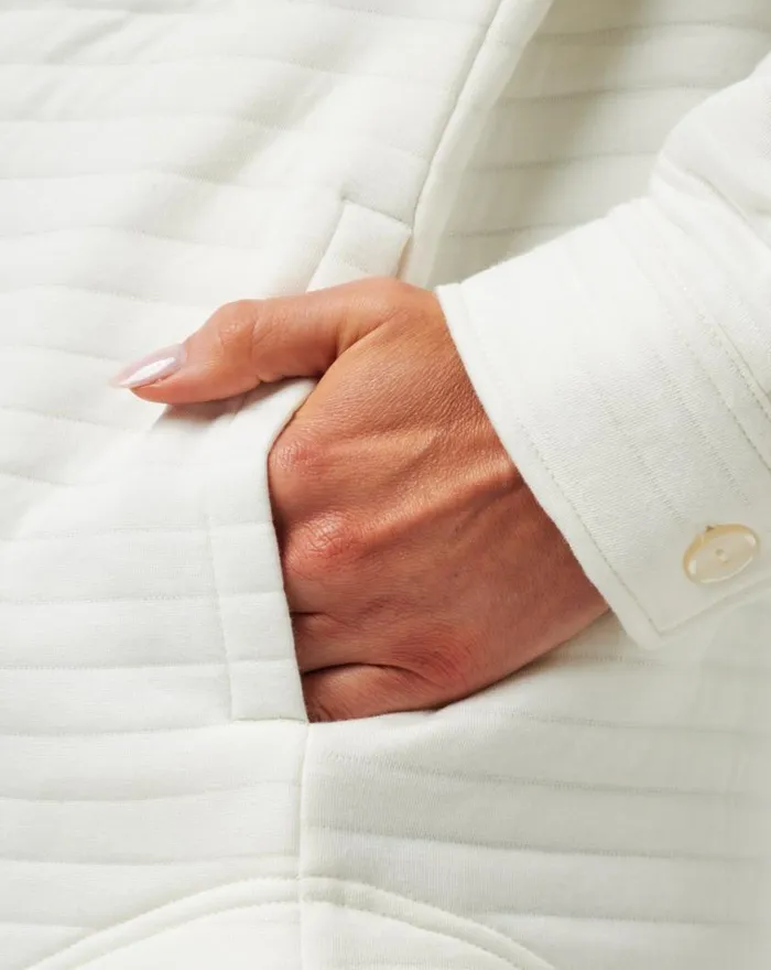 Women GOLDEN GLOW SHACKET Cloud Dancer TravisMathew Jackets
