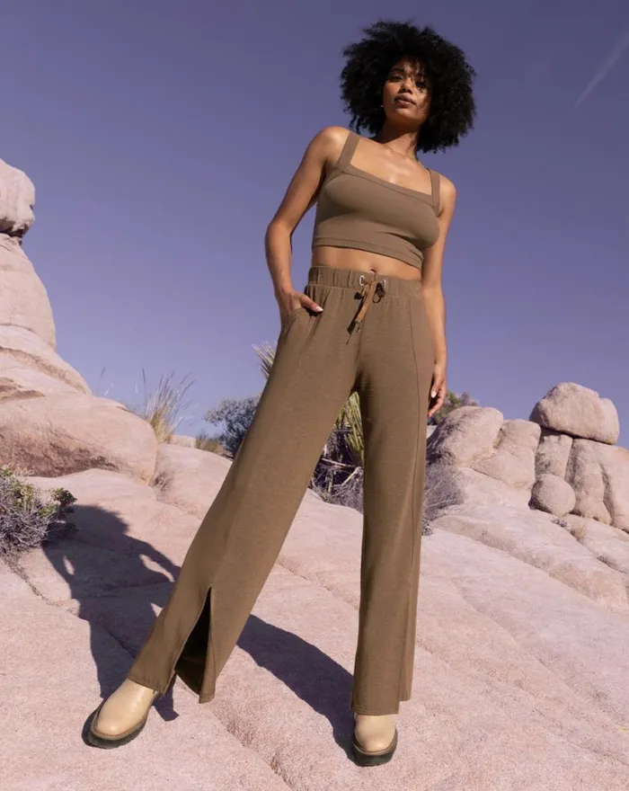 Women HIDDEN LOCAL PANT Heather Cocoa Brown TravisMathew Pants