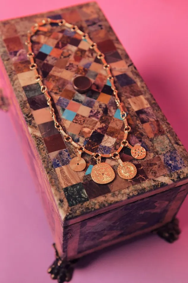 Women Jewellery RIXO Felice Gold Women Jewellery RIXO Felice Gold