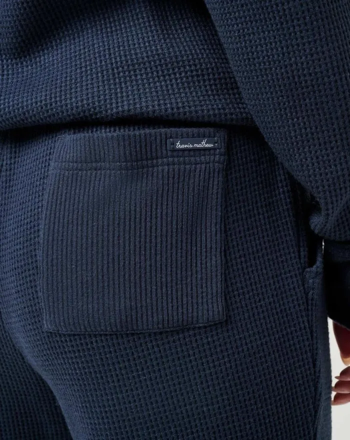 Women LONG WEEKEND SHORT Navy Blazer TravisMathew Shorts