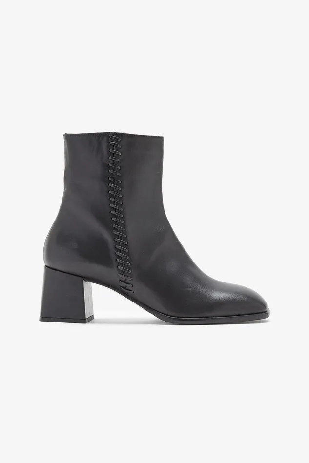 Women Malparmi Boots And Booties Leather Tress Ankle Boots Black