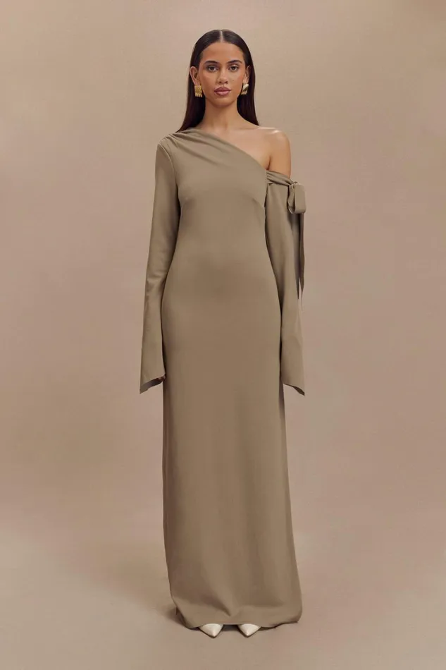 Women Meshki Dresses Nicola One Shoulder Crepe Maxi Dress 8211 Mushroom