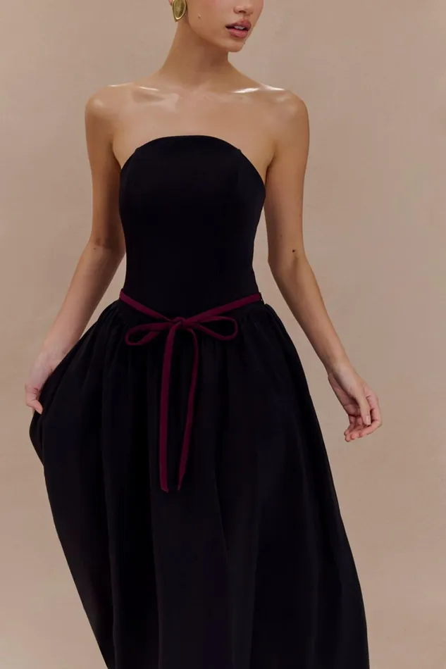 Women Meshki Dresses Penny Strapless Contrast Midi Dress 8211 Black and White