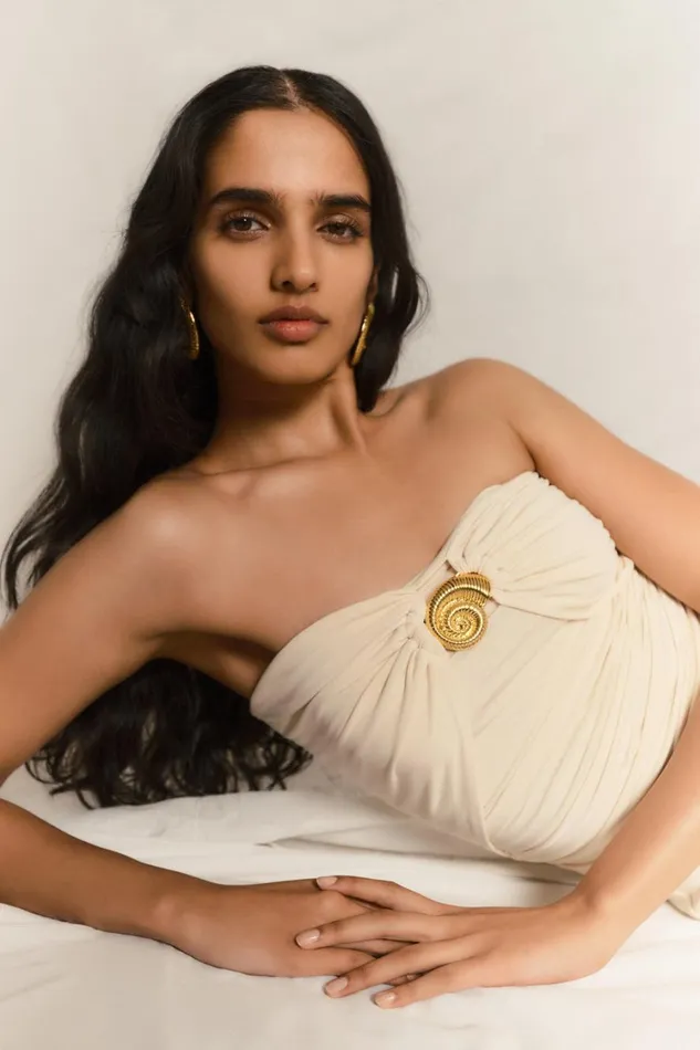 Women Meshki Tops Winslet Strapless Slinky Longline Top With Shell Hardware 8211 Ivory