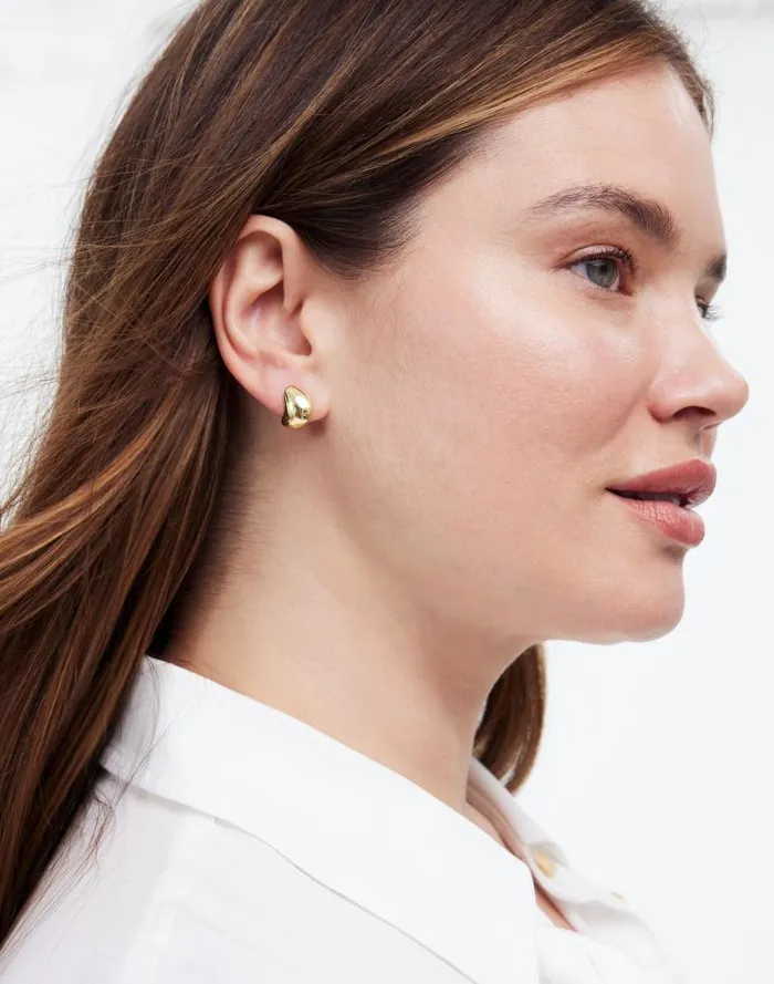 Women Molten Huggie Hoop Earrings Pale Gold Madewell Jewelry