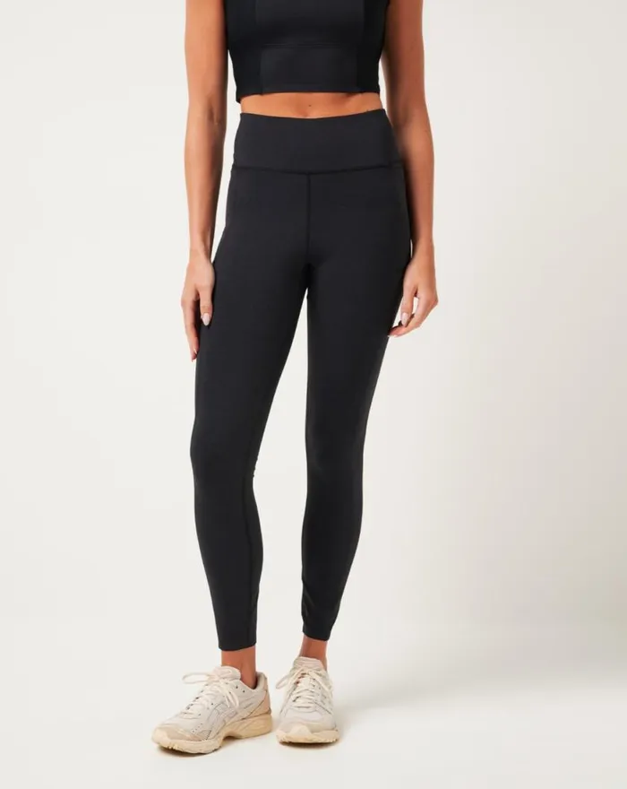Women MOVEKNIT BONDED LEGGING Heather Black TravisMathew Pants