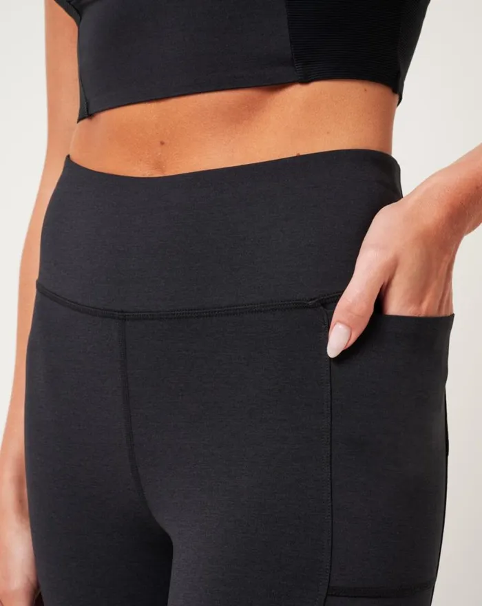 Women MOVEKNIT BONDED LEGGING Heather Black TravisMathew Pants