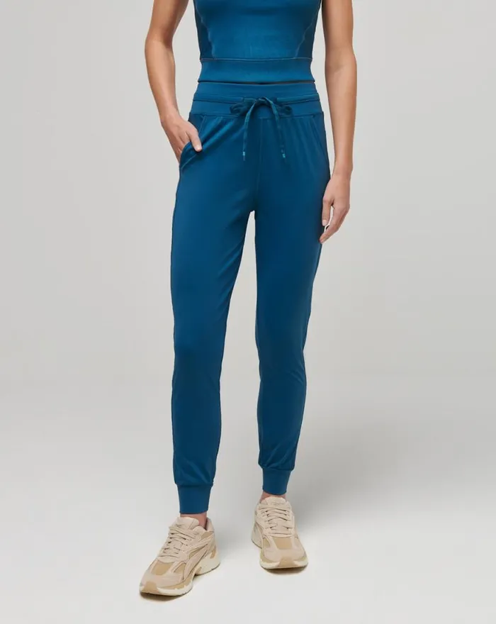 Women MOVEKNIT TIE JOGGER Midnight TravisMathew Pants