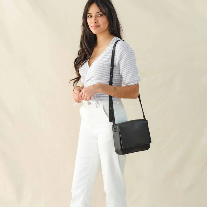 Women Nisolo Bags and Wallets Clara Crossbody Black