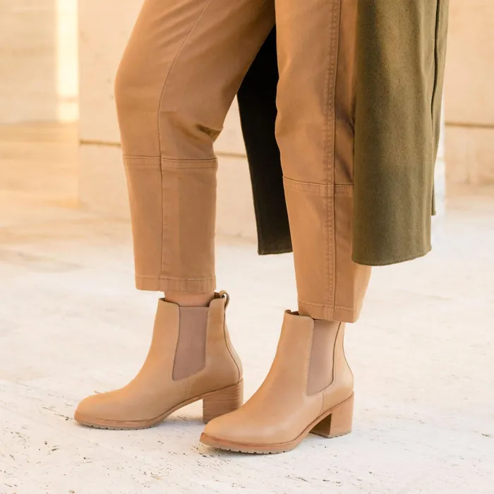Women Nisolo Boots Ana GoTo Heeled Chelsea Boot Almond