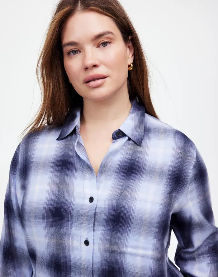 Women Plus Easy YNeck ButtonUp Shirt Deep Indigo Madewell Tops and Shirts