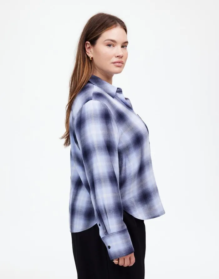 Women Plus Easy YNeck ButtonUp Shirt Deep Indigo Madewell Tops and Shirts