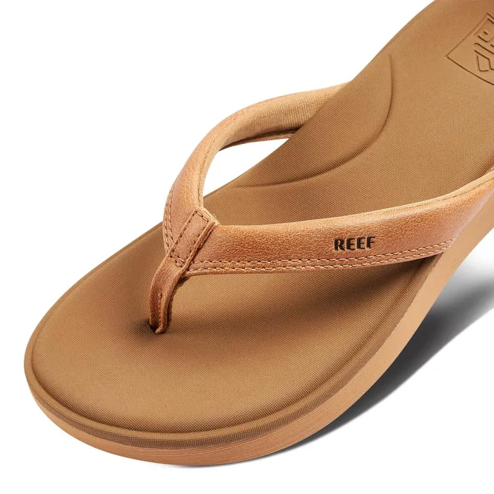 Women Reef Flip Flops Cushion Cloud Natural Women Reef Flip Flops Cushion Cloud Natural