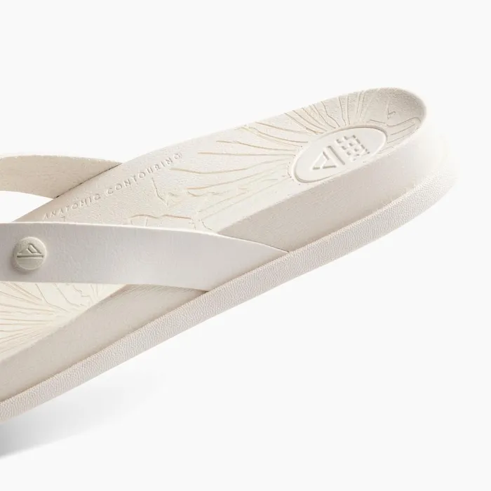 Women Reef Flip Flops Cushion Porto Cruz Whisper White Women Reef Flip Flops Cushion Porto Cruz Whisper White