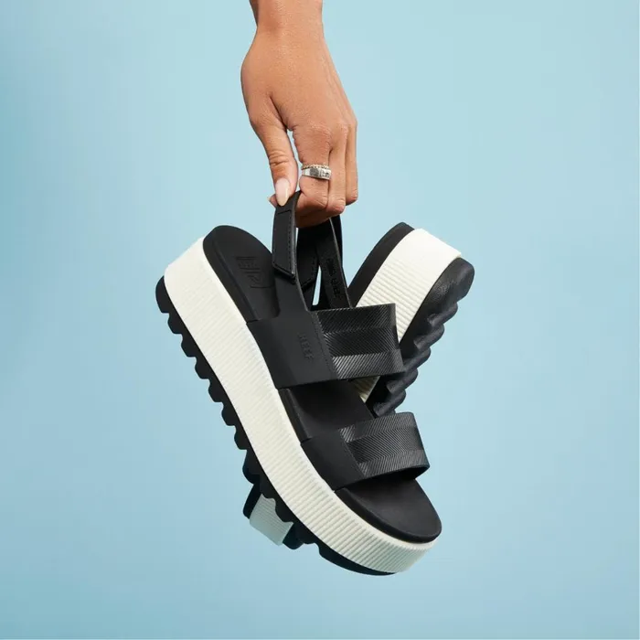 Women Reef Sandals Water Vista Higher Black Vintage Women Reef Sandals Water Vista Higher Black Vintage