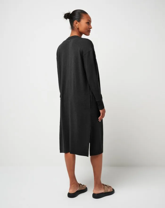 Women RESORT USE CLOUD DUSTER Black TravisMathew Jackets