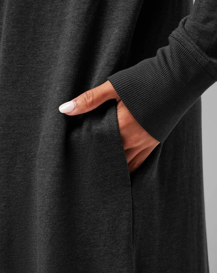 Women RESORT USE CLOUD DUSTER Black TravisMathew Jackets