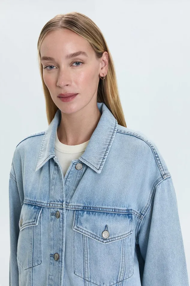 Women Rowan Boyfriend Trucker 8211 Chateau Pistola Denim Jackets and Outerwear