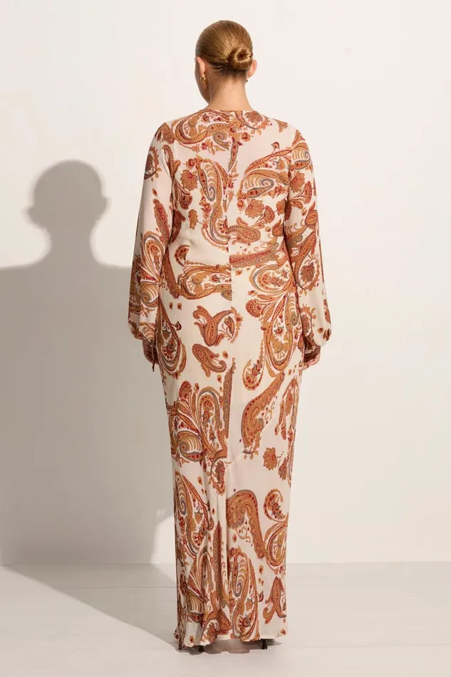 Women Santos Maxi Dress Alessia Paisley 8211 Final Sale Faithfull The Brand Dresses Women Santos Maxi Dress Alessia Paisley 8211 Final Sale Faithfull The Brand Dresses