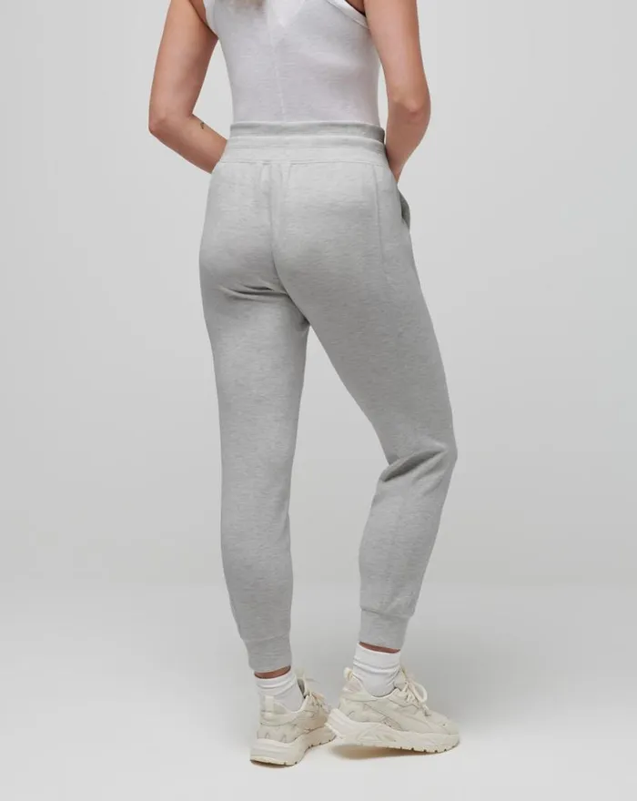 Women SKYLOFT SOFT JOGGER Heather Light Grey TravisMathew Pants