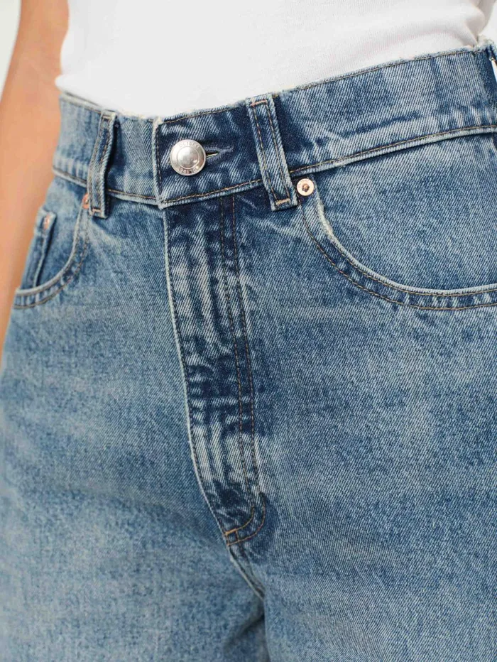 Women Taylor Barrel Ultra High Rise 27034 Jeans DL1961 Wide
