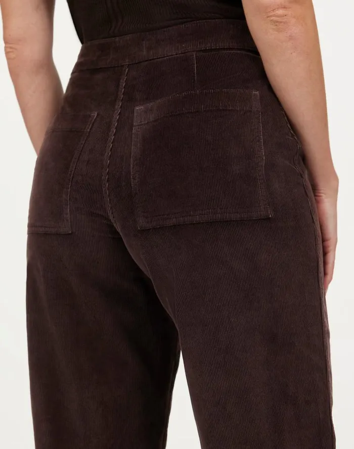 Women The Curvy Emmett WideLeg Pant In Corduroy Welt Pocket Edition Dark Carob Madewell Pants