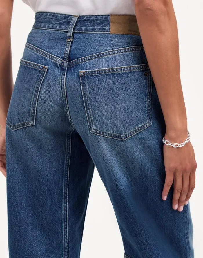 Women The Darted BarrelLeg Jean Irmo Wash Madewell Jeans