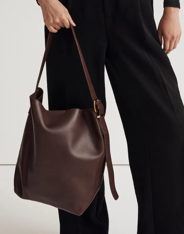 Women The Essential Bucket Tote Chocolate Raisin Madewell Bags