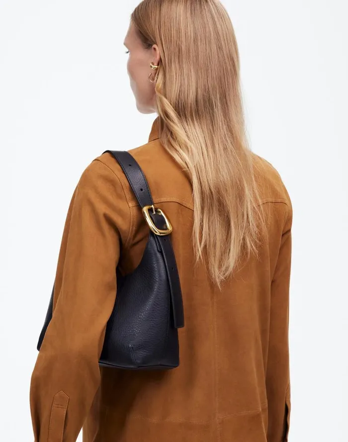Women The SculpturalBuckle Shoulder Bag True Black Madewell Bags