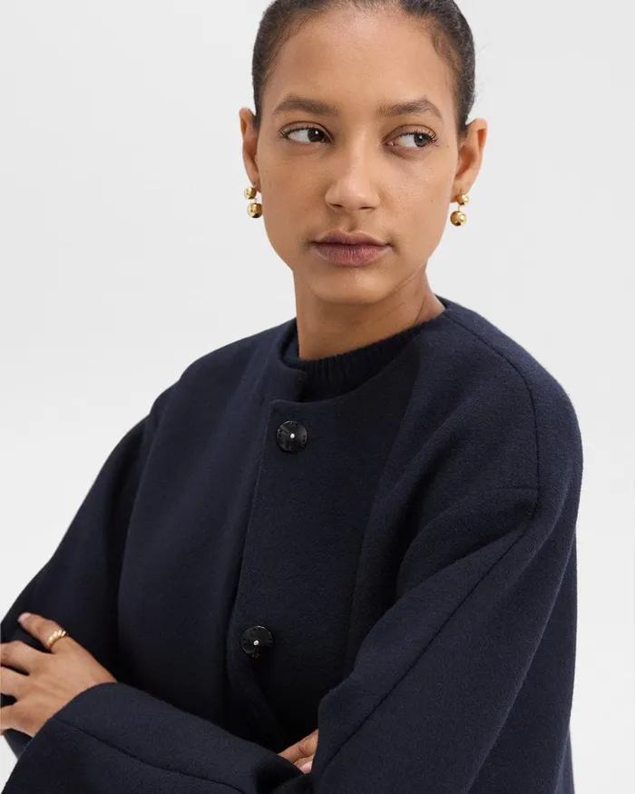 Women Theory Outerwear Cape Back Coat In Recycled WoolBlend Melton Baltic