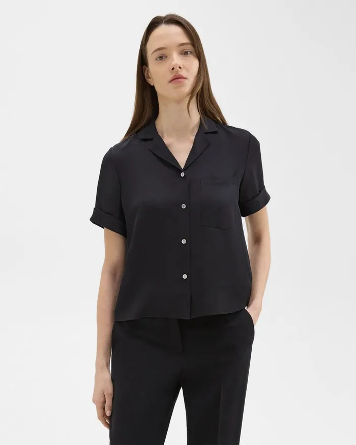 Women Theory Suits Camp Shirt In Silk Georgette Black