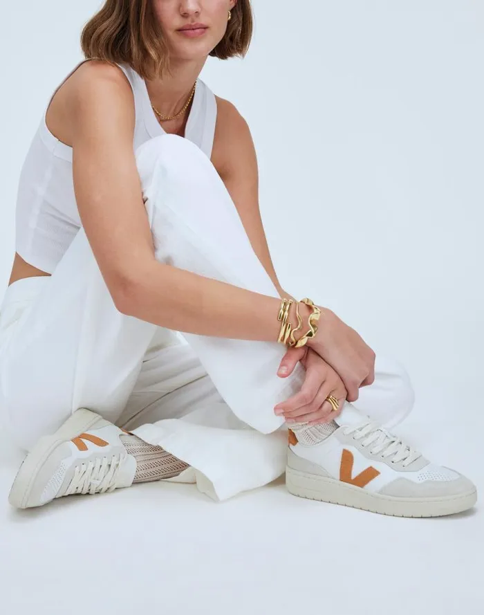 Women Veja V90 Sneakers Extra White Umber Madewell Sneakers