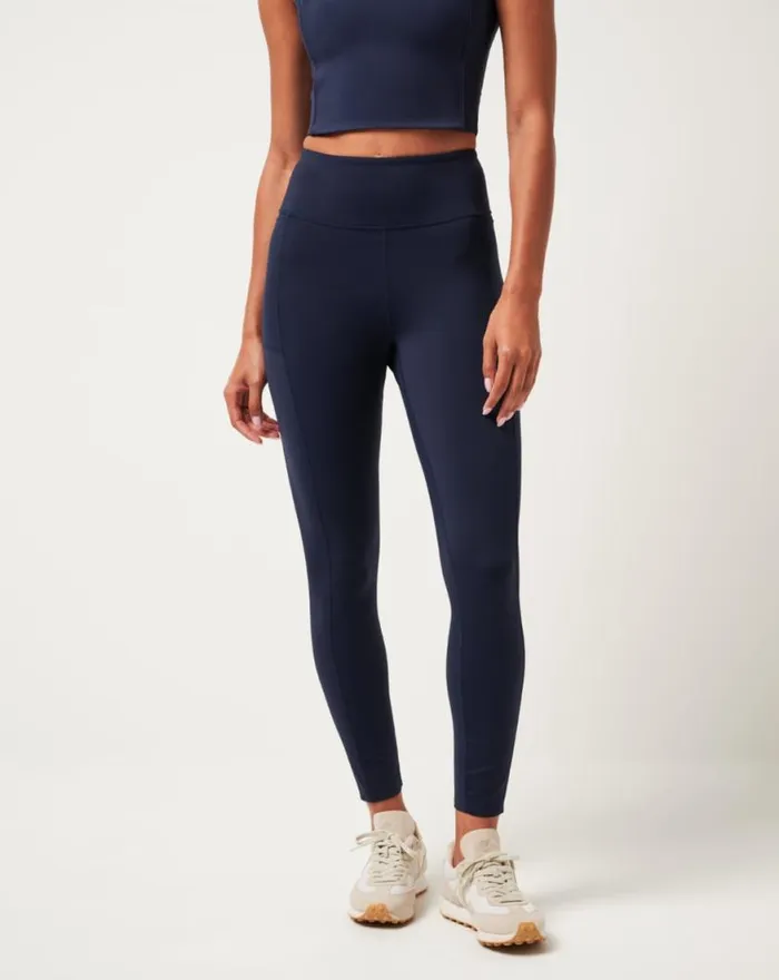 Women WHERE IT COUNTS LEGGING Navy Blazer TravisMathew Leggings