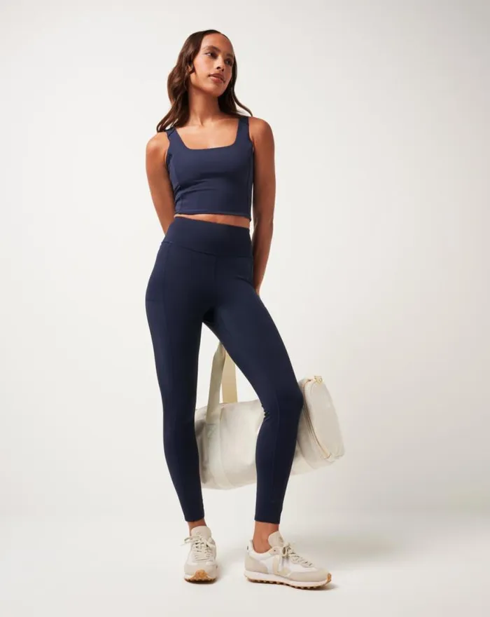 Women WHERE IT COUNTS LEGGING Navy Blazer TravisMathew Leggings
